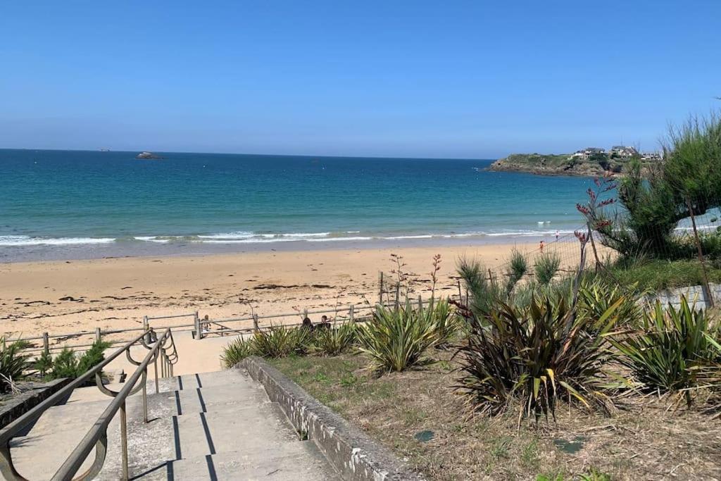 La Cabane Au Fond Du Jardin - 300M De La Plage แซ็งต์มาโล ภายนอก รูปภาพ